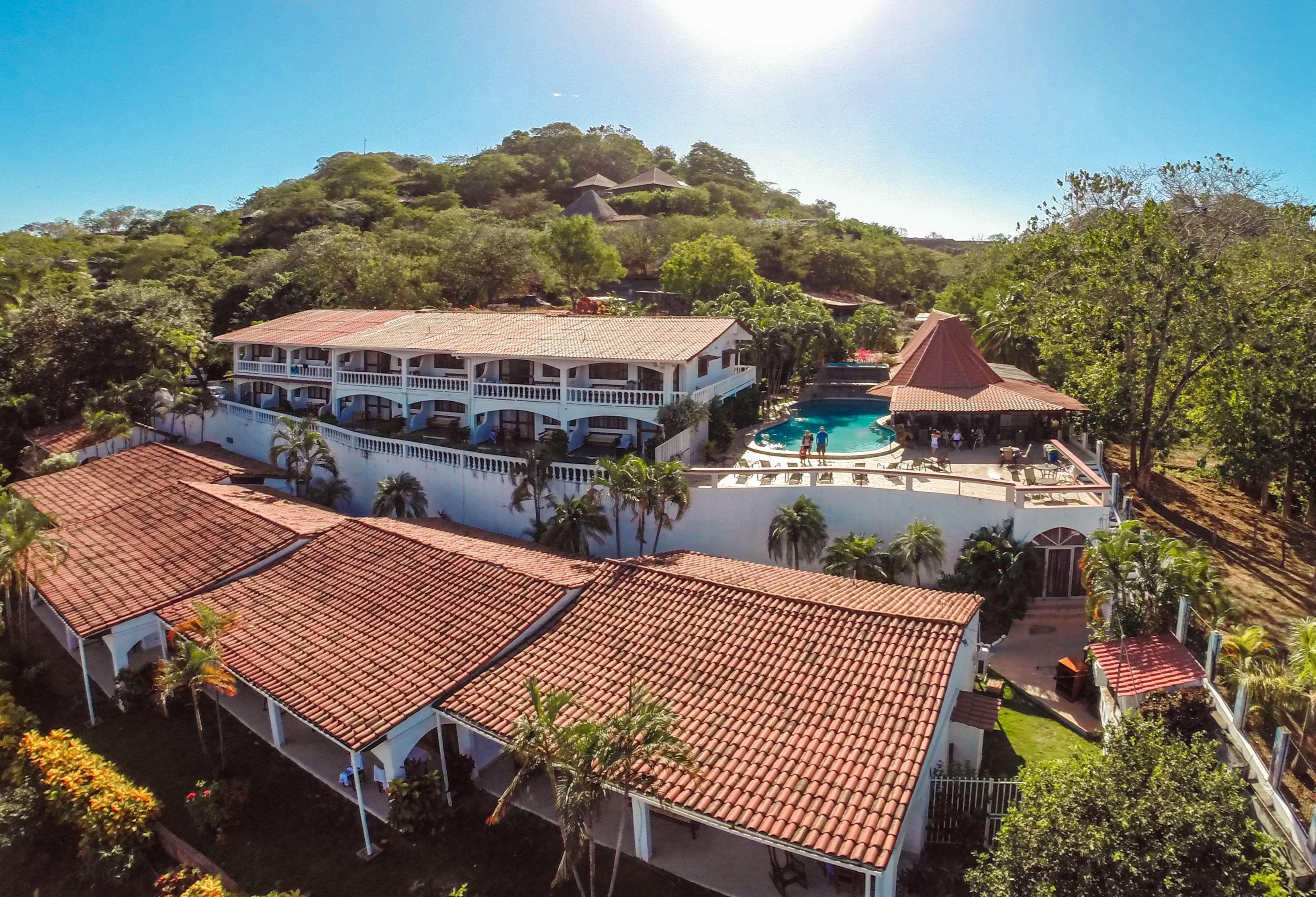 Best Western Tamarindo Vista Villas Exterior photo